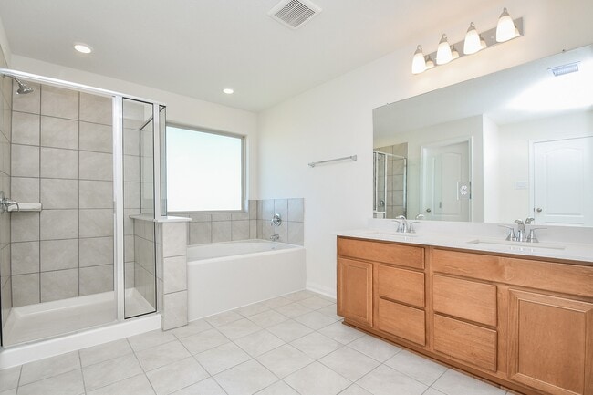 Building Photo - 8138 Leisure Pt Dr