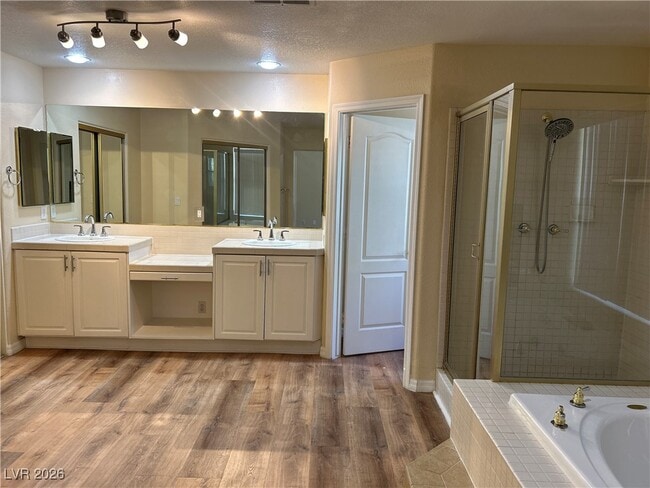 Building Photo - 2920 Sunstone St