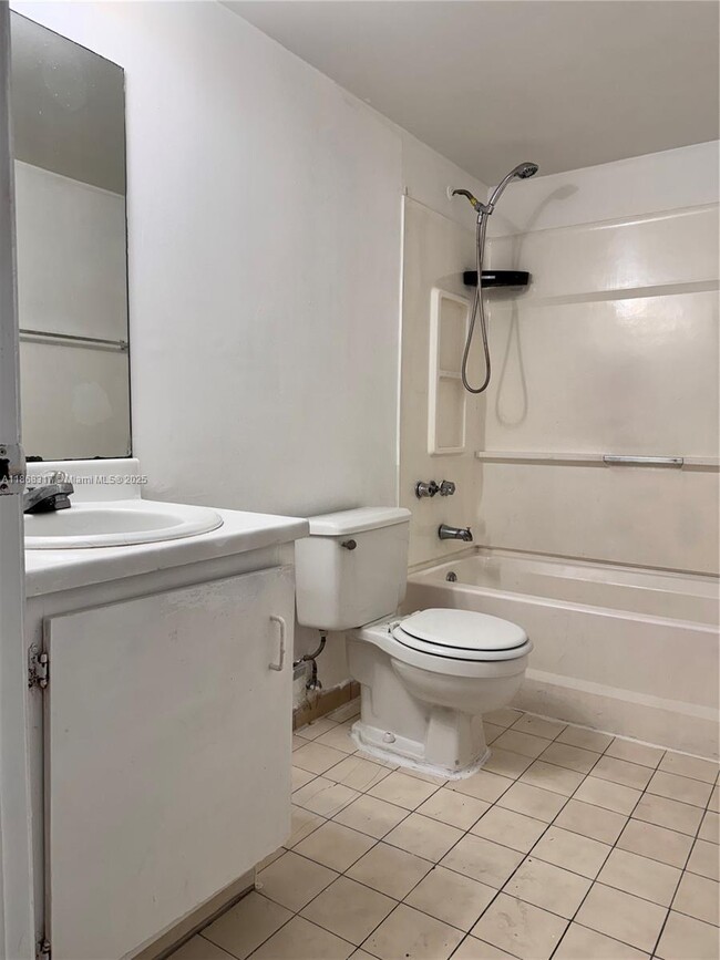 Building Photo - 6115 NW 186th St