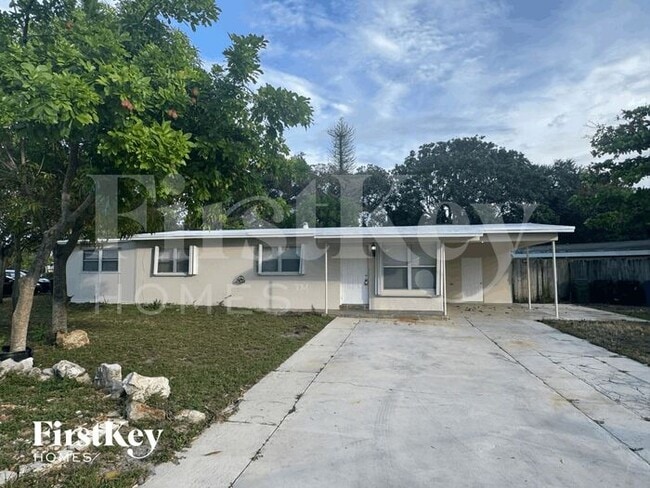 Building Photo - 1770 NW 18th St