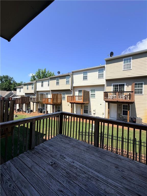Building Photo - 2106 Meadow Peak Rd