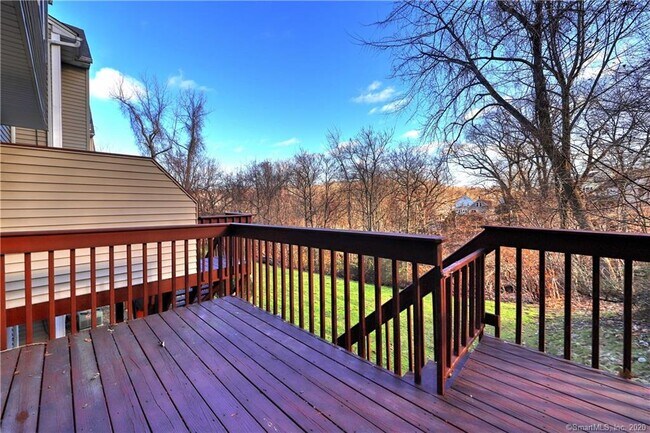 Building Photo - 60 Grove St