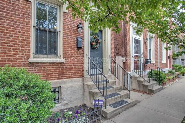 Building Photo - 1813 Wharton St