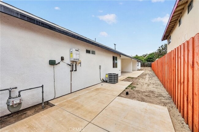 Building Photo - 1318 Jacqueline Dr