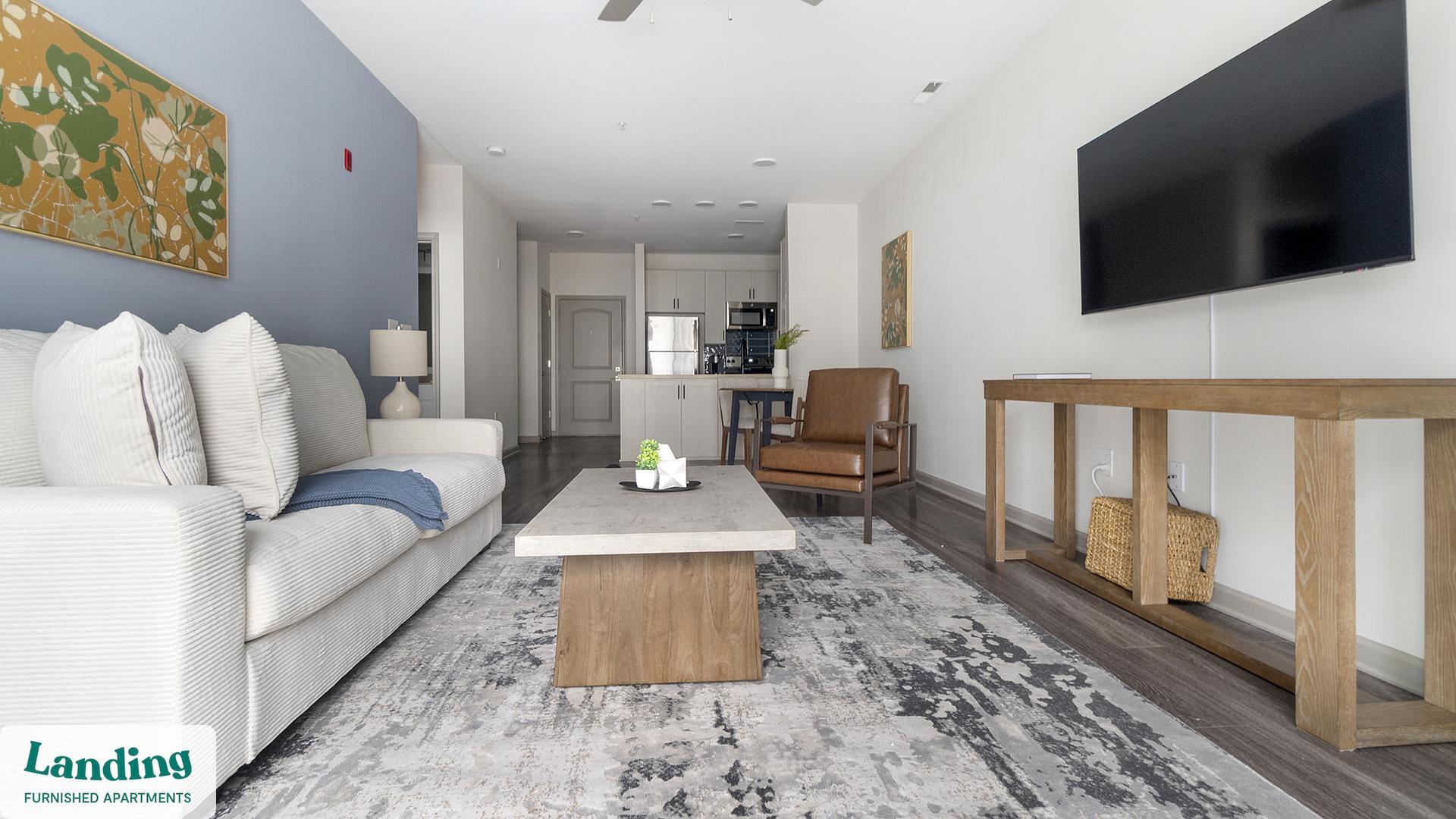 Building Photo - 900 E Six Forks Rd