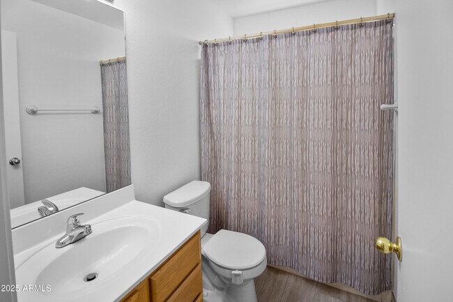 Building Photo - 7396 W Tonopah Dr