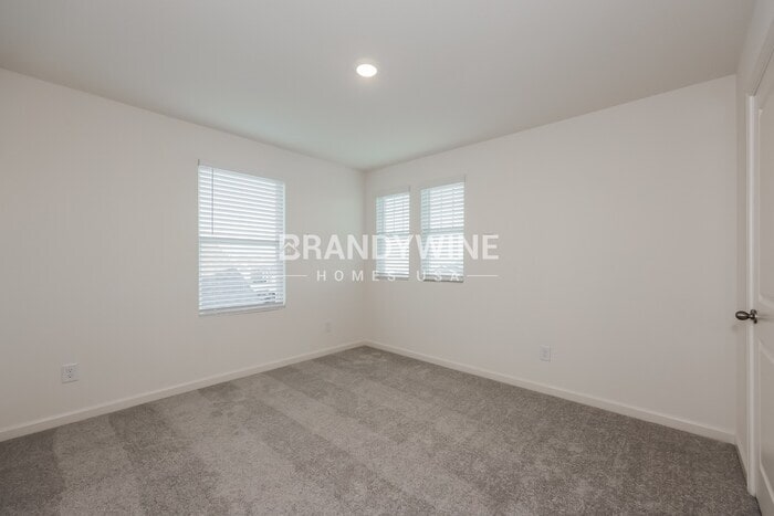 Building Photo - 8301 Sniptoe Dr