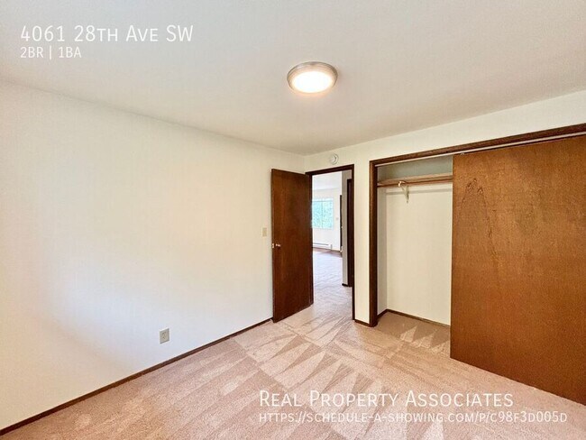 Building Photo - 4061 28th Ave SW