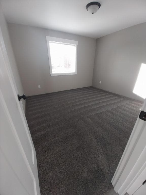 Building Photo - 171 SW Jefferson Rd