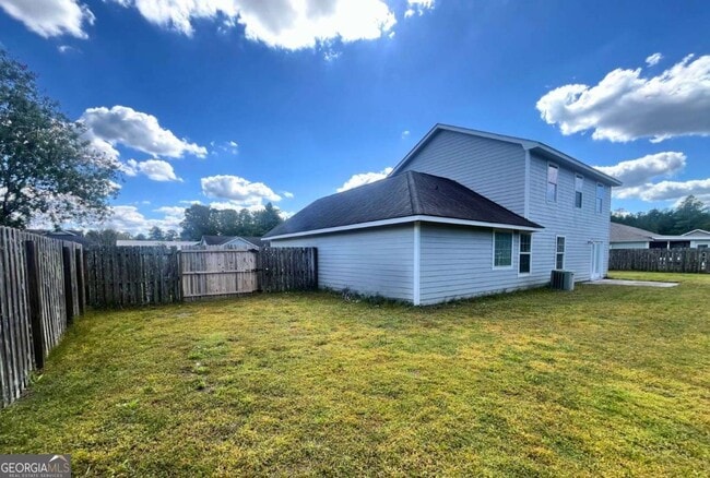 Building Photo - 104 Sugar Maple Way