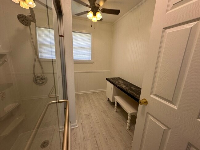 Building Photo - Great home in South Bossier