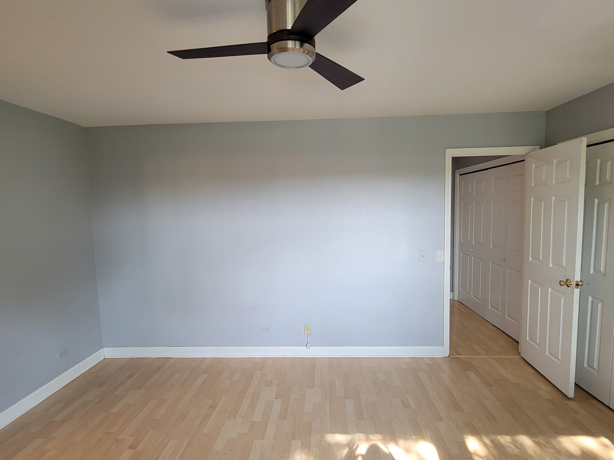 Building Photo - 2116 Rugen Rd