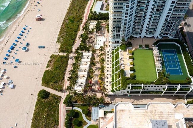 Building Photo - 6365 Collins Ave