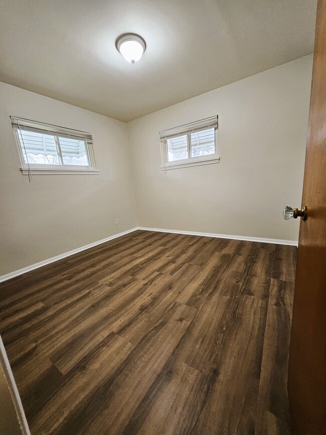 Building Photo - 17637 Prospect St