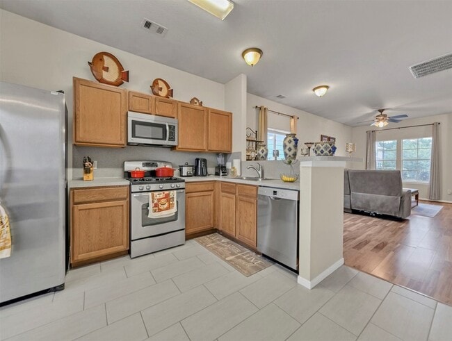 Building Photo - 21879 Mossy Field Ln