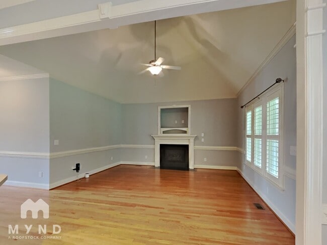Building Photo - 50 Alvis Ct