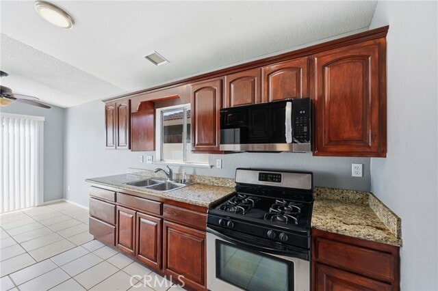 Building Photo - 13690 Pattilynn Dr