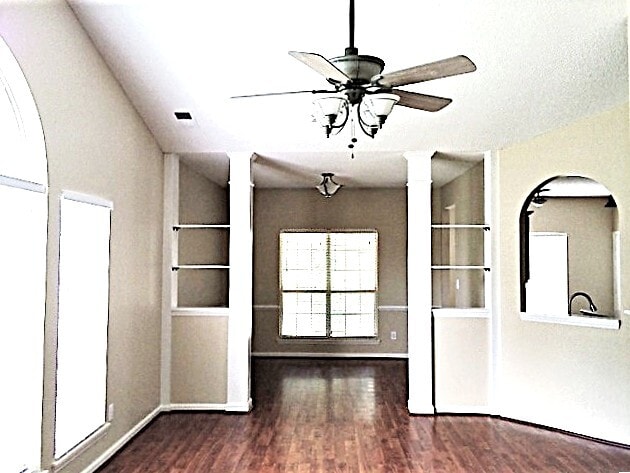 Building Photo - 2628 Clarencefield Dr