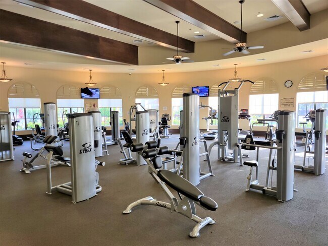 Building Photo - Seasonal Short-Term 3 Bedroom 2.5 Bathroom Townhouse located in Gran Paradiso!