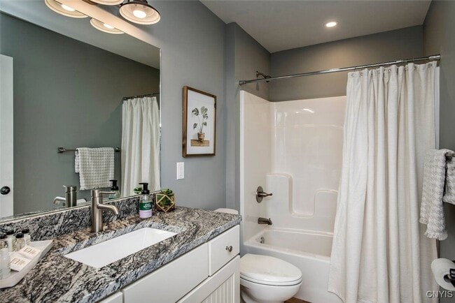 Building Photo - 102 Sandpiper