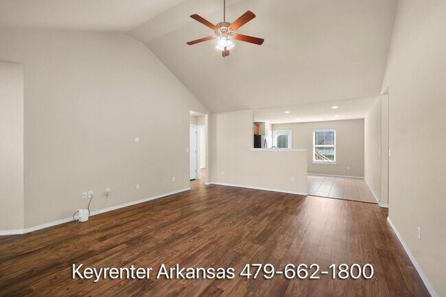Building Photo - Move-In Ready 4 Bedroom with Gorgeous Natural Light & Spacious Yard in Centerton