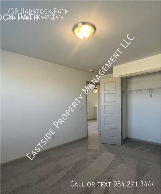 Building Photo - 739 Hadstock Path