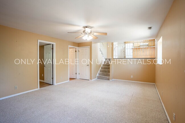 Building Photo - 1120 S 850 E