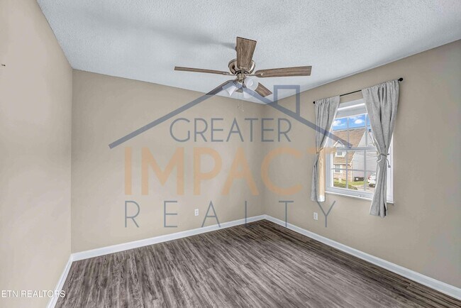 Building Photo - 1045 Blinken St