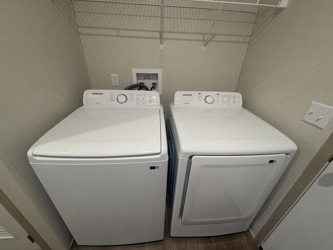 Building Photo - 1061 Revere Ln