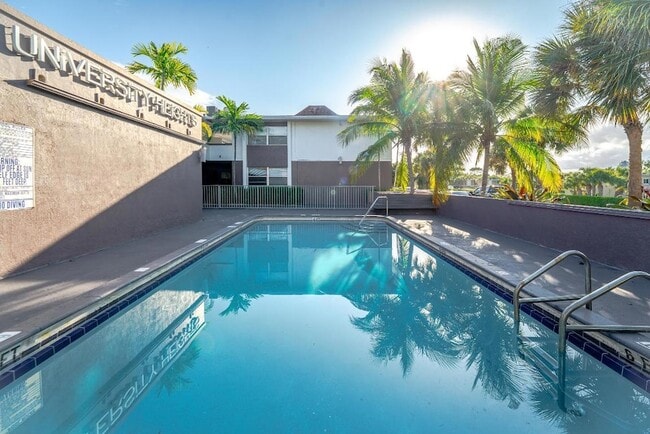 Building Photo - 1800 NW 4th Ave