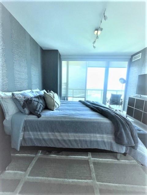 Building Photo - 888 Biscayne Blvd