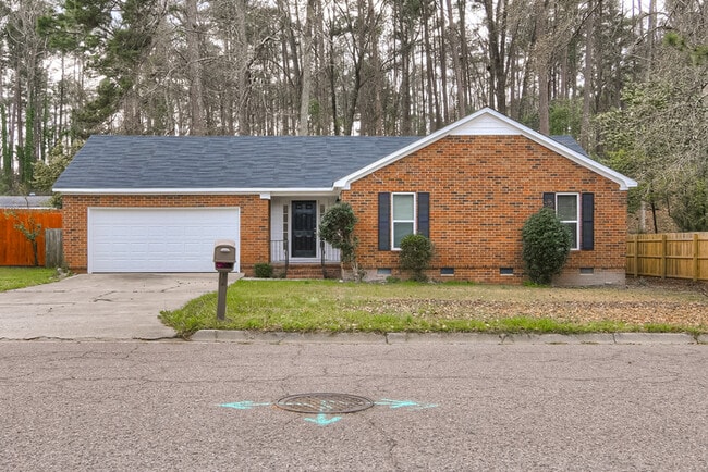 Building Photo - 357 Forest Ct