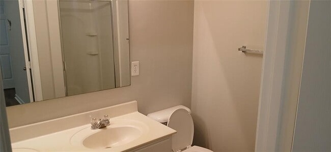 Building Photo - 757 Crestwell Cir