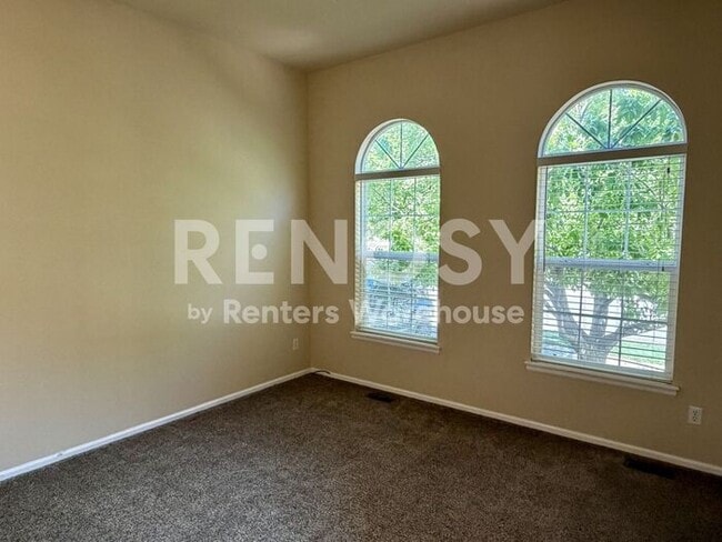 Building Photo - 1467 S Haleyville Cir