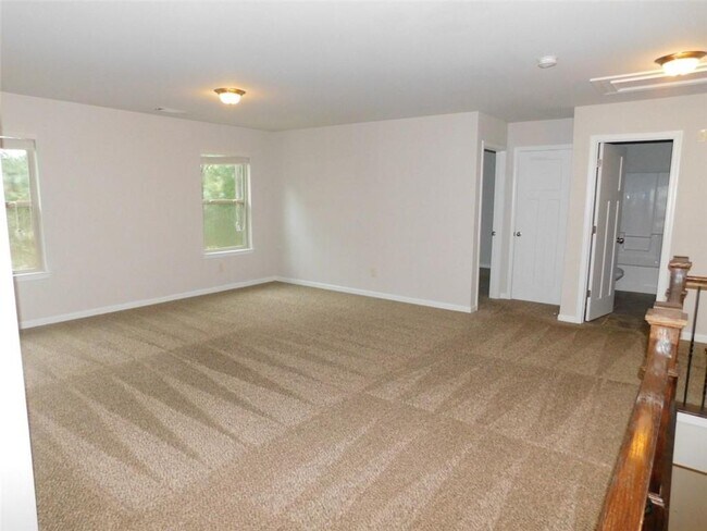Building Photo - 3300 Mulberry Cv Wy