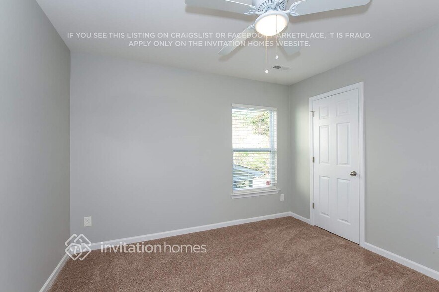 Building Photo - 13319 Pierre Reverdy Dr