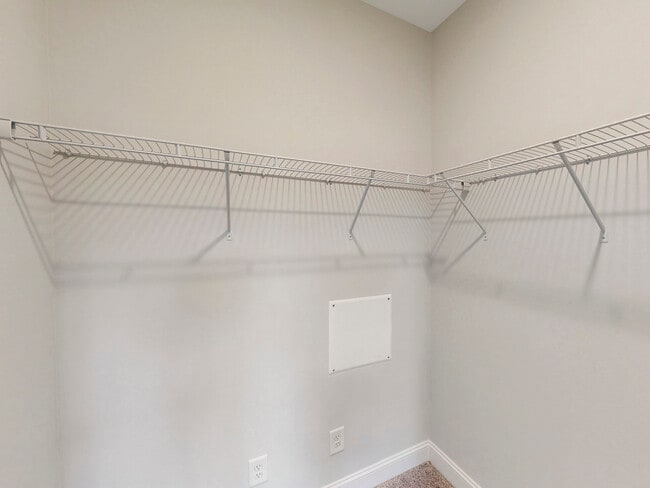 Building Photo - 3070 Poppy Ln