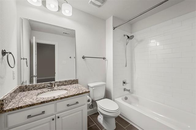 Building Photo - 4925 McKinney Hollow Dr