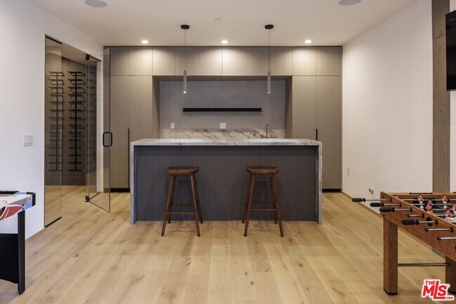 Building Photo - 3755 Camino de la Cumbre