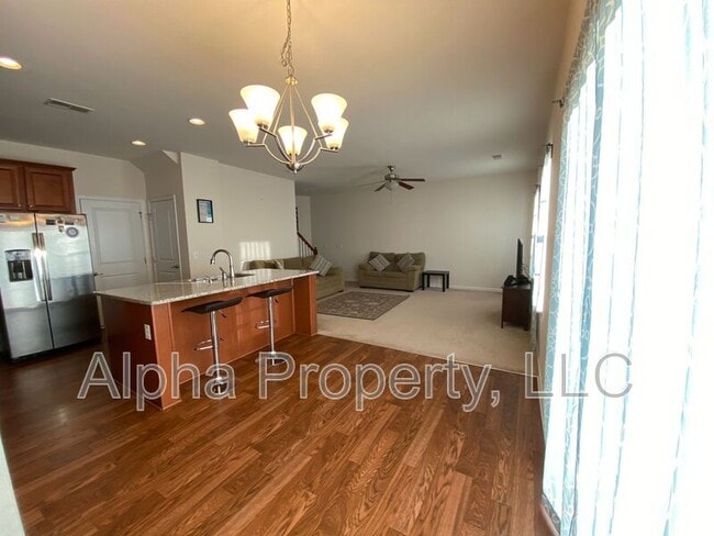Building Photo - 308 Corday Ln