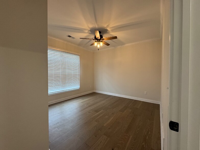 Building Photo - 119 Mount Moriah Blvd