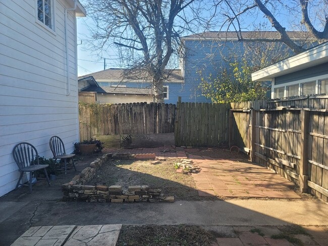 Building Photo - 5401 Avenue P 1/2