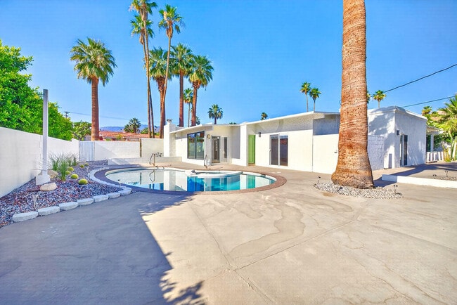 Building Photo - 72996 Bursera Way