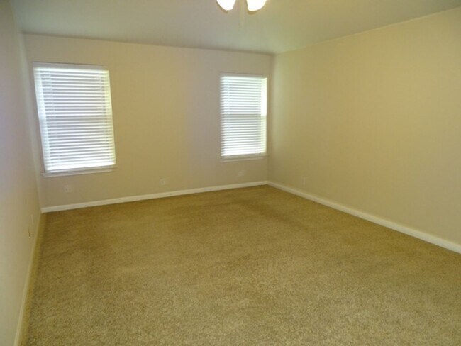 Building Photo - 3317 Orth Ave