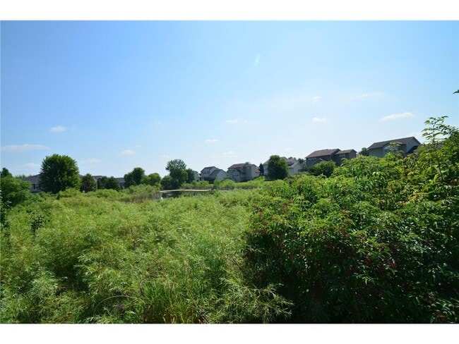 Building Photo - 15661 60th Ave N