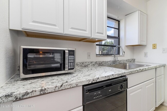 Building Photo - 2249 Flower Tree Cir