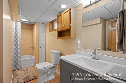 Building Photo - 1596 Concordia Ave