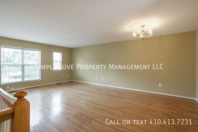 Building Photo - 2252 Commissary Cir