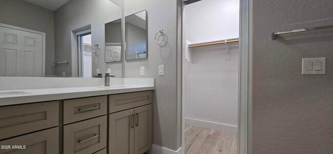 Building Photo - 17751 W Tasha Dr