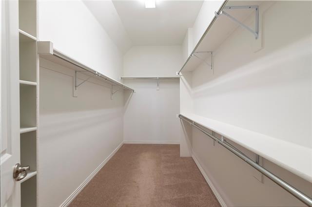 Building Photo - 6808 Badlands Dr